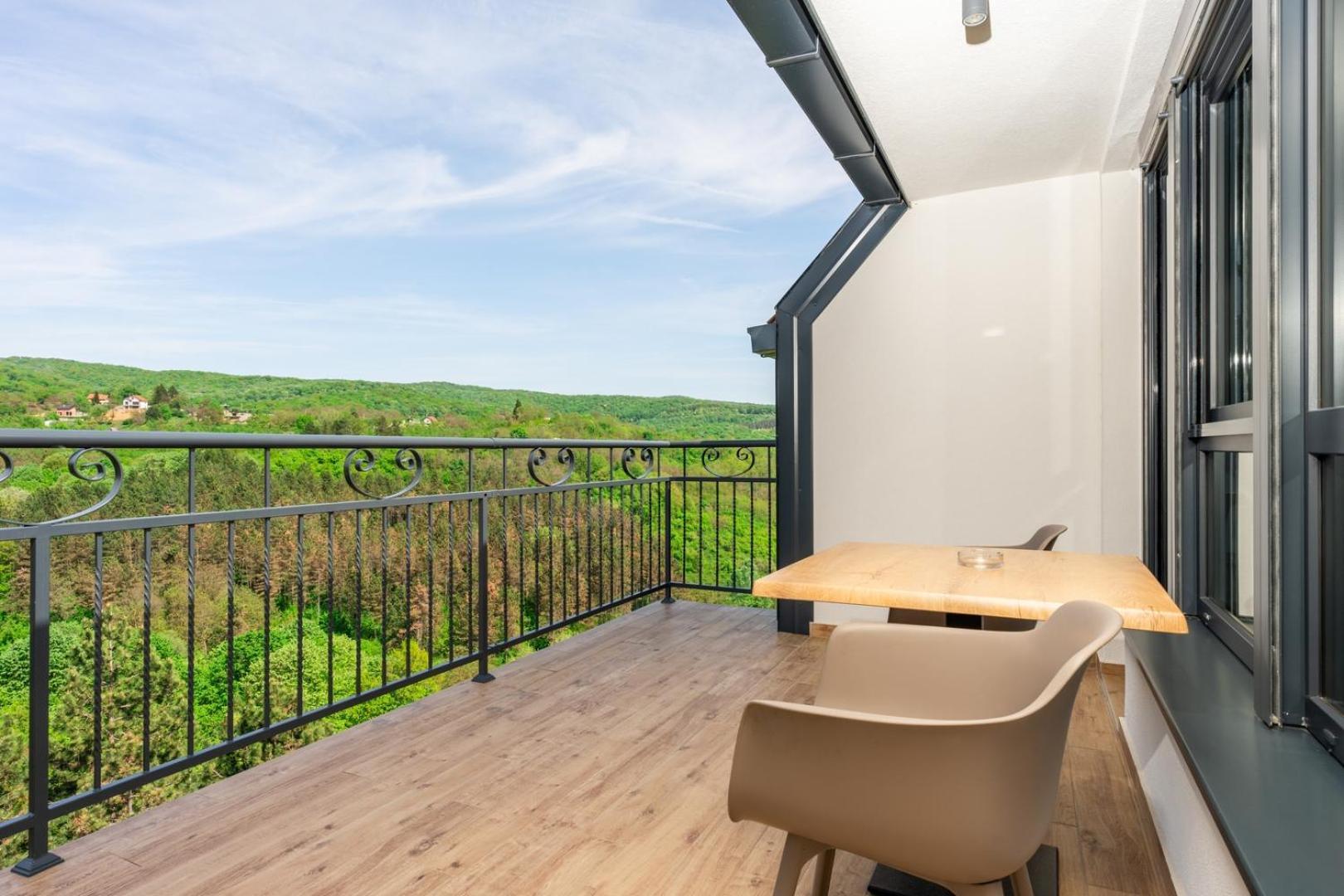 Fruske Residences Vrdnik Rom bilde
